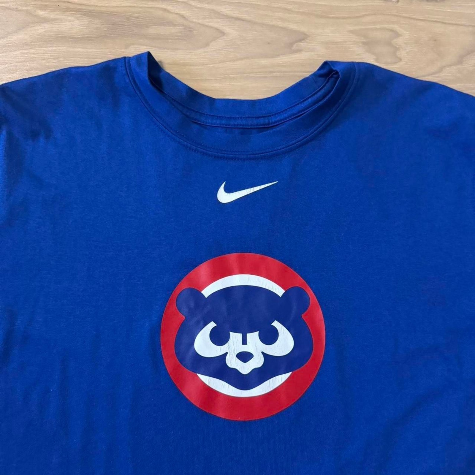 Nike Center Swoosh Chicago Cubs MLB Baseball Summer blue Tee Size Medium