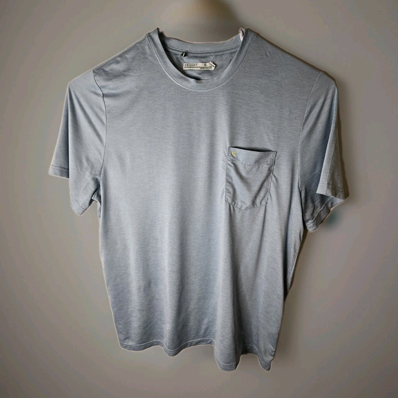 Criquet Men Size XL Light Blue Pocket Logo Performance Sport Mesh Crew Neck Tee