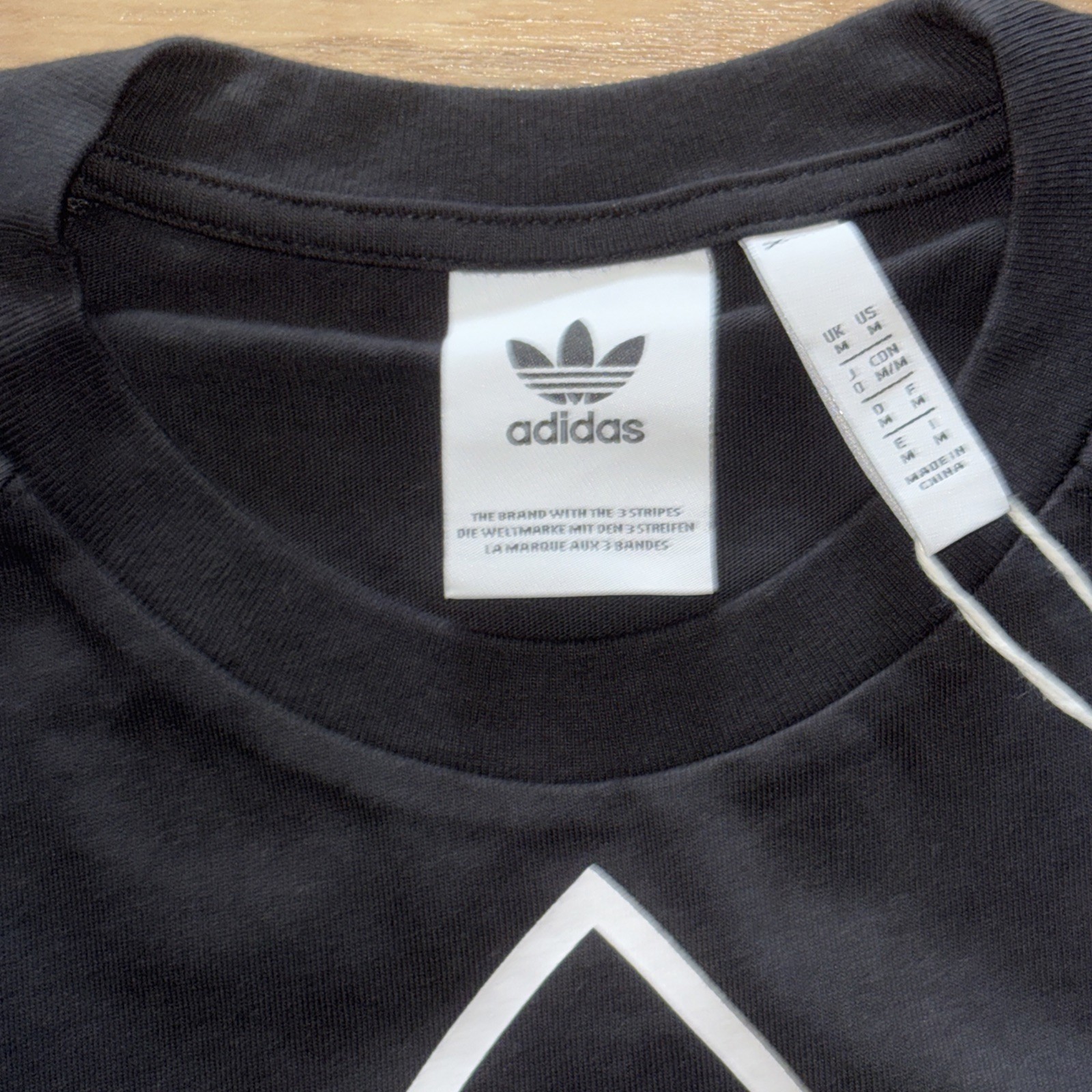 Adidas Originals Men’s Big Trefoil Outline T-Shirt Black White NWT, Size M