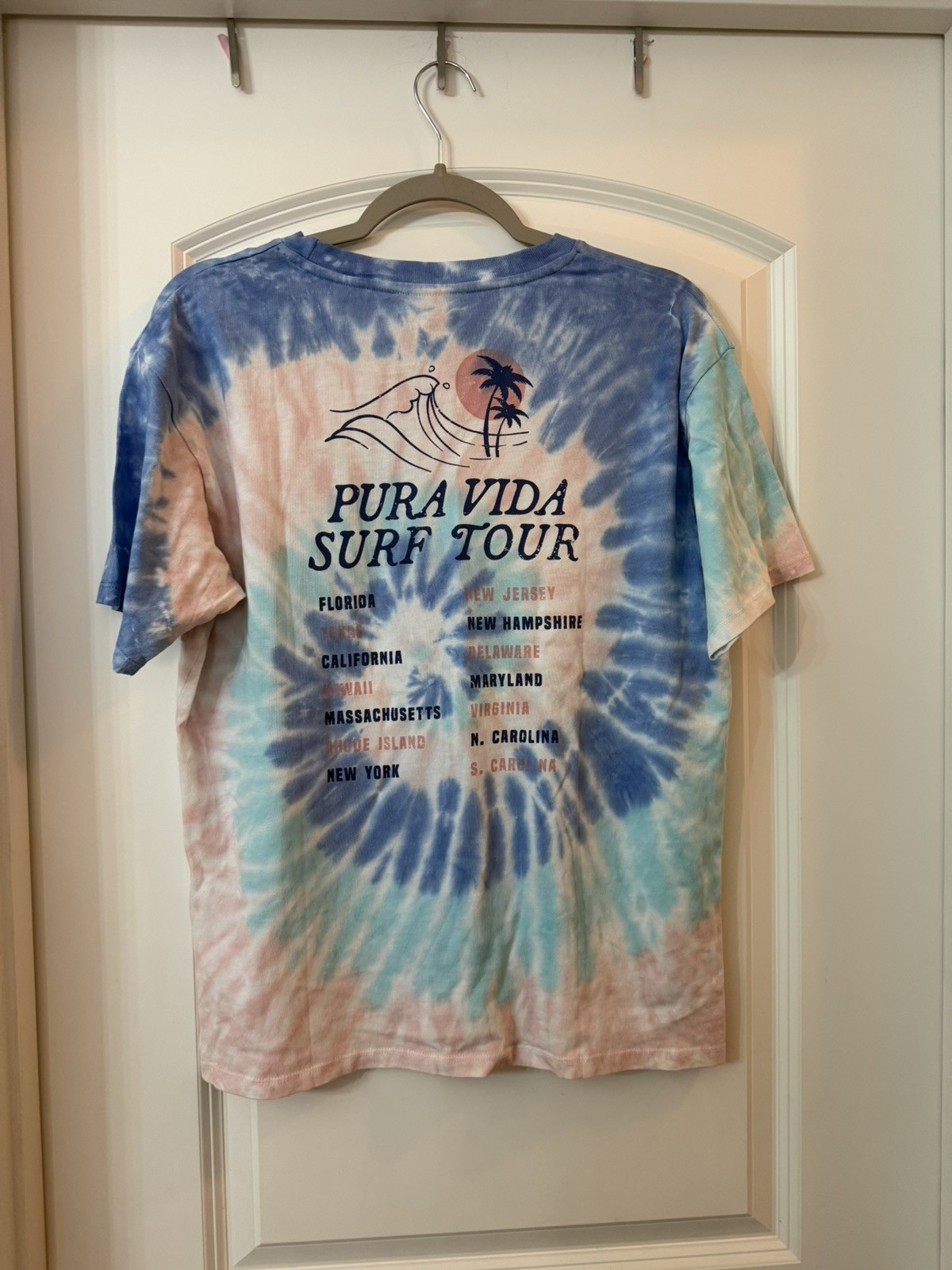 Pura Vida Medium Surf Tour Tie-Dye T-Shirt Blue Purple Spiral Beach Wear