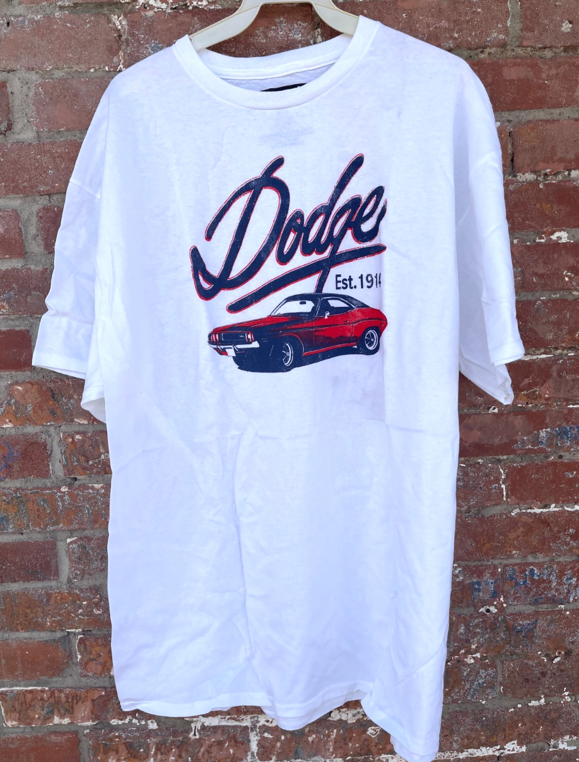 NEW Dodge Est. 1914 Retro Look Men’s Challenger White Cotton T-Shirt, XL size