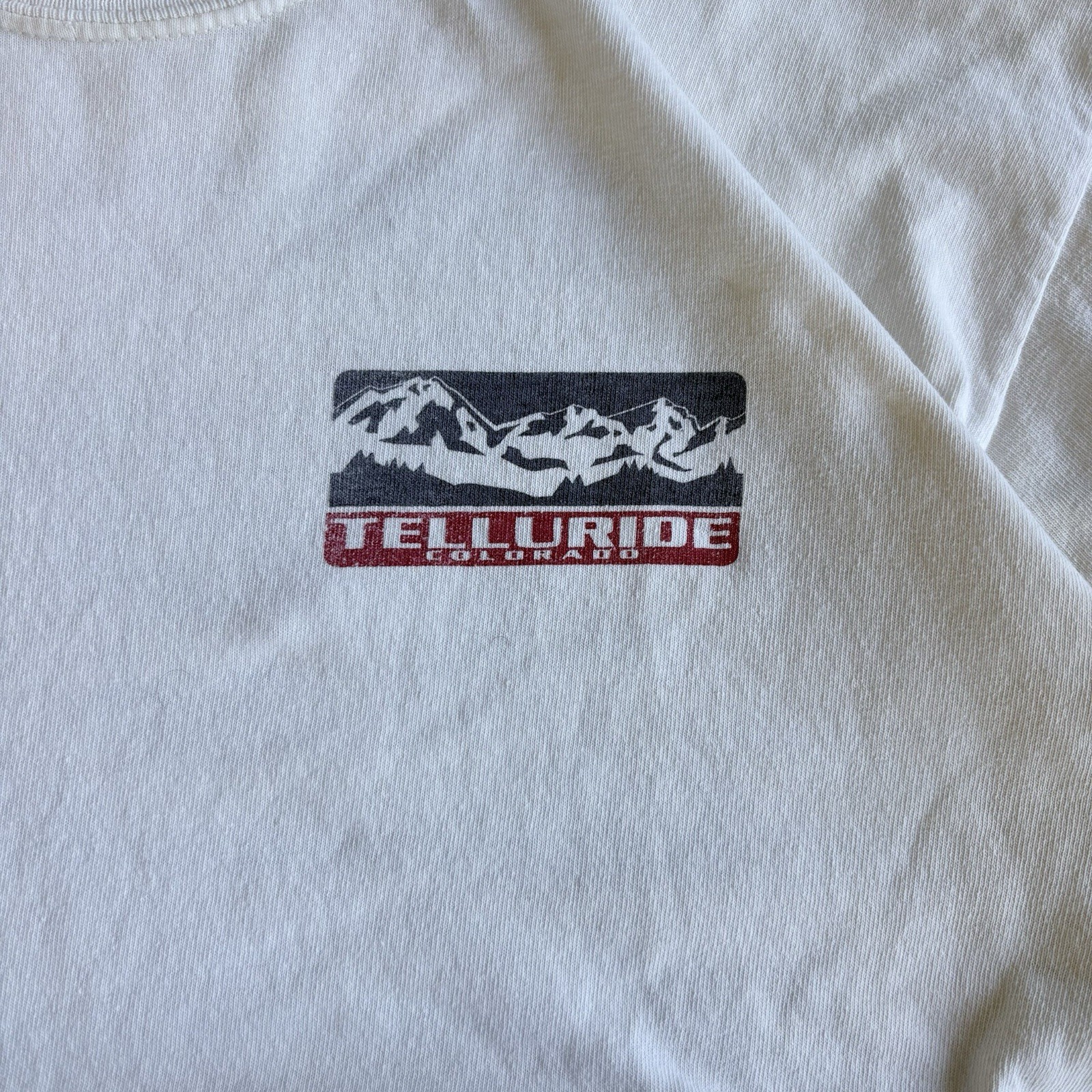 Comfort Colors Telluride Colorado Mountains Graphic White Tee M Crewneck SS