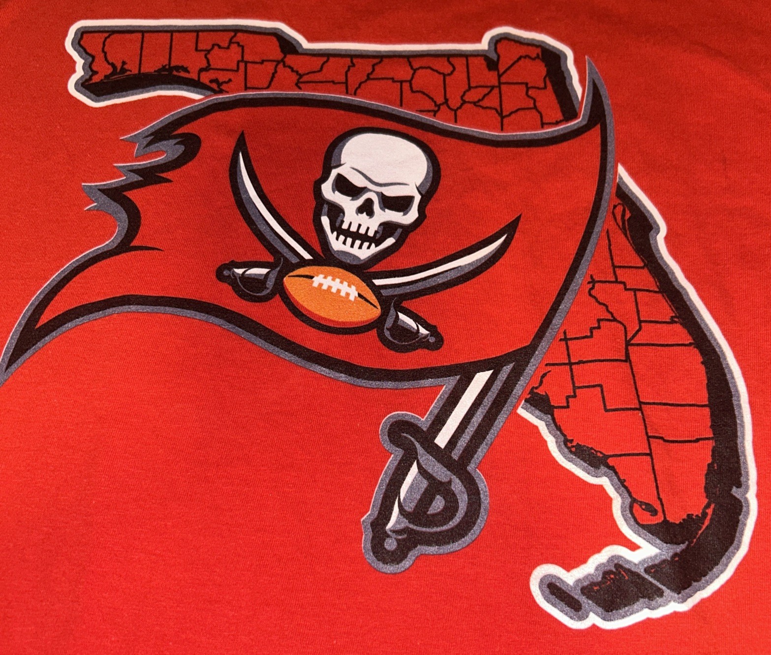 Tampa Bay Buccaneers Fanatics Proline Men’s XL Red Logo and State of Florida NWT