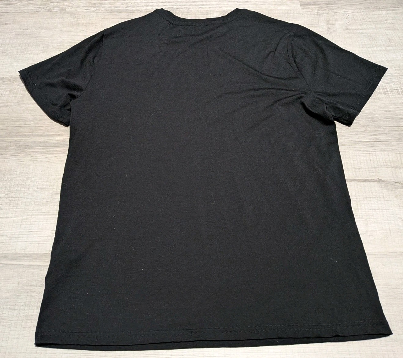 Quince Men’s Shirt 100% Merino Wool All-Season SS Base Layer Tee Sz M Black