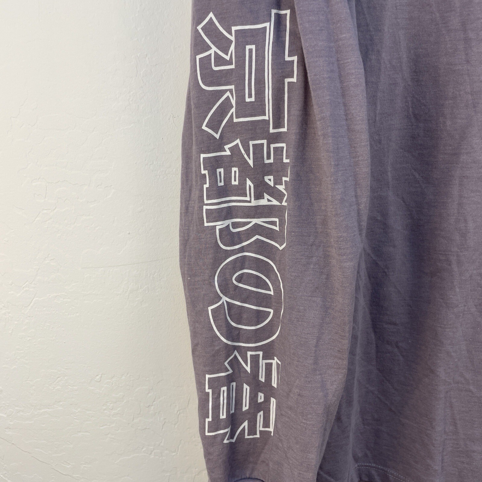Urban Outfitters Crew Neck Shirt Spring Kyoto Long Sleeve M Graphic Print Purple