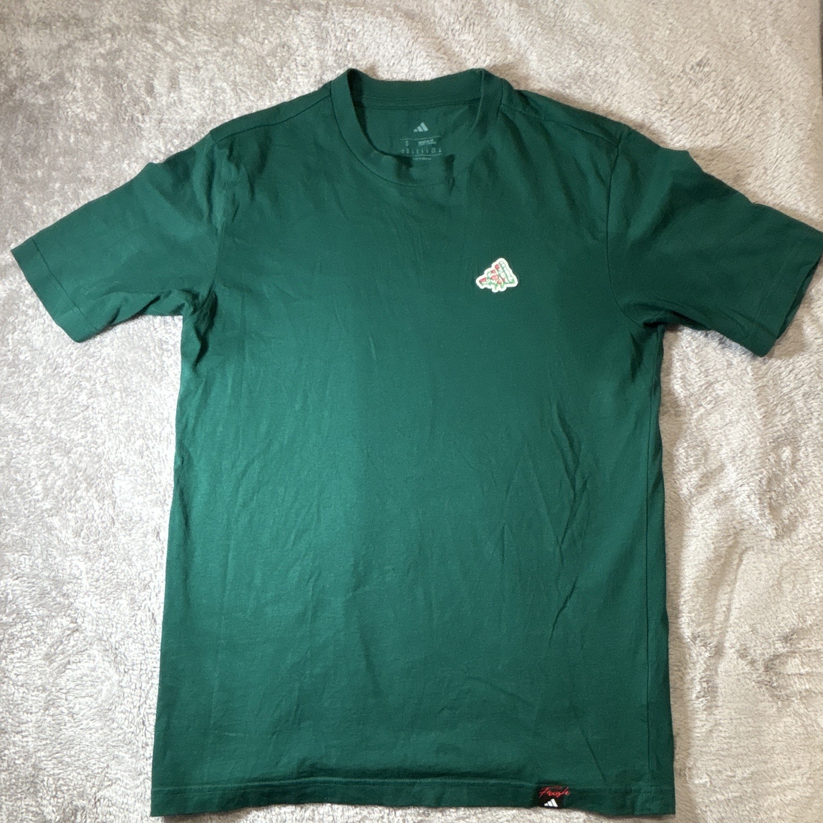 adidas Fresh Men’s Green Pizza Graphic Crew Neck T-Shirt Short Sleeve S