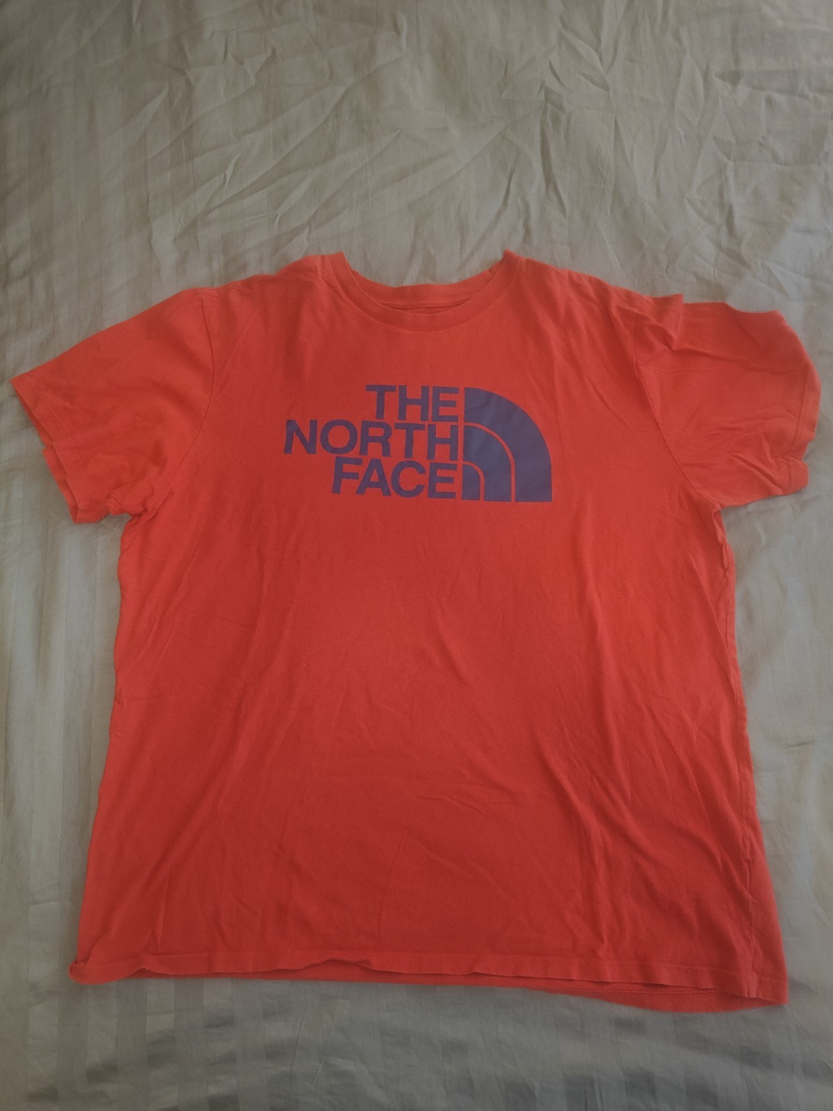 The North Face Men’s Red Graphic Logo T-Shirt XL Regular Fit