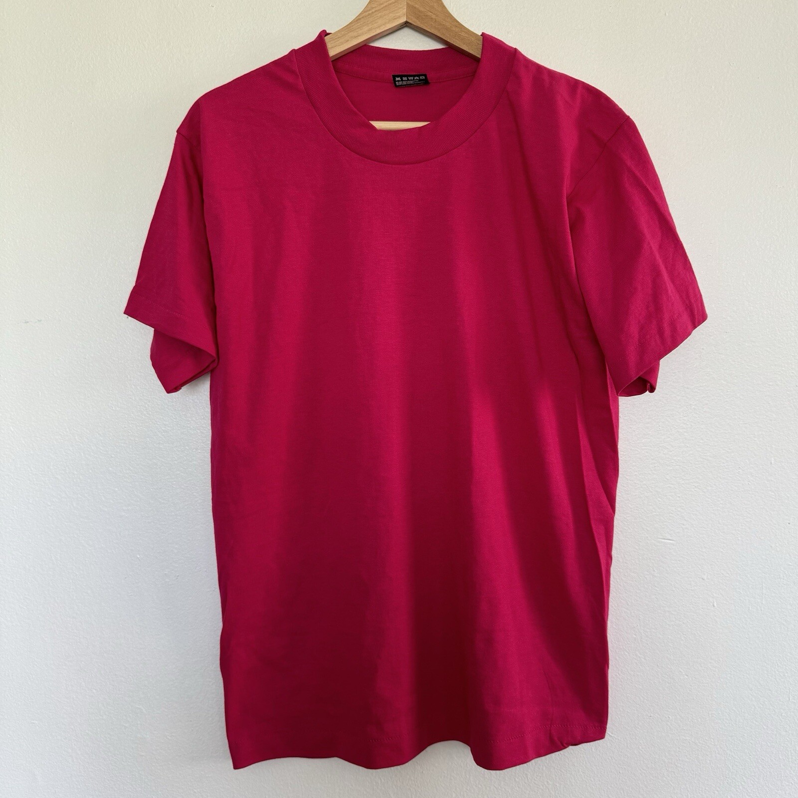 Vintage 90s Fruit of the Loom T-Shirt Mens Medium Single Stitch Plain Blank Tee