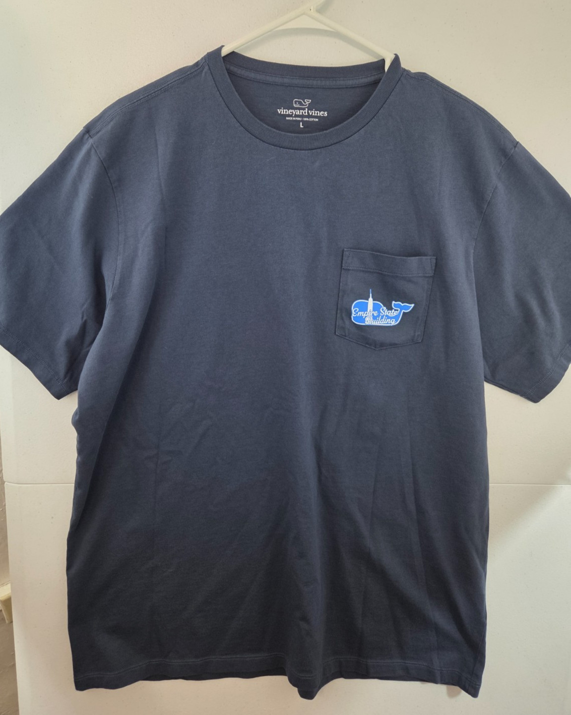 Vineyard Vines Empire State Building Short Sleeve Pocket Tee Men’s XL NWT $52 NY