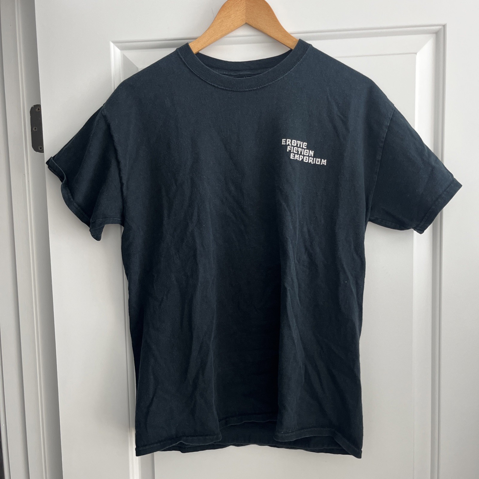 Andrew Brown’s Erotic Skate Novel ‘None Of The Bad Ones’ T Shirt Size Medium 917
