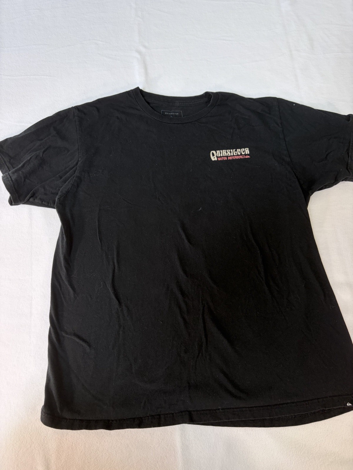 Quicksilver Collection 90’ Fit T-shirt Men M Black Graphic 100% Cotton.
