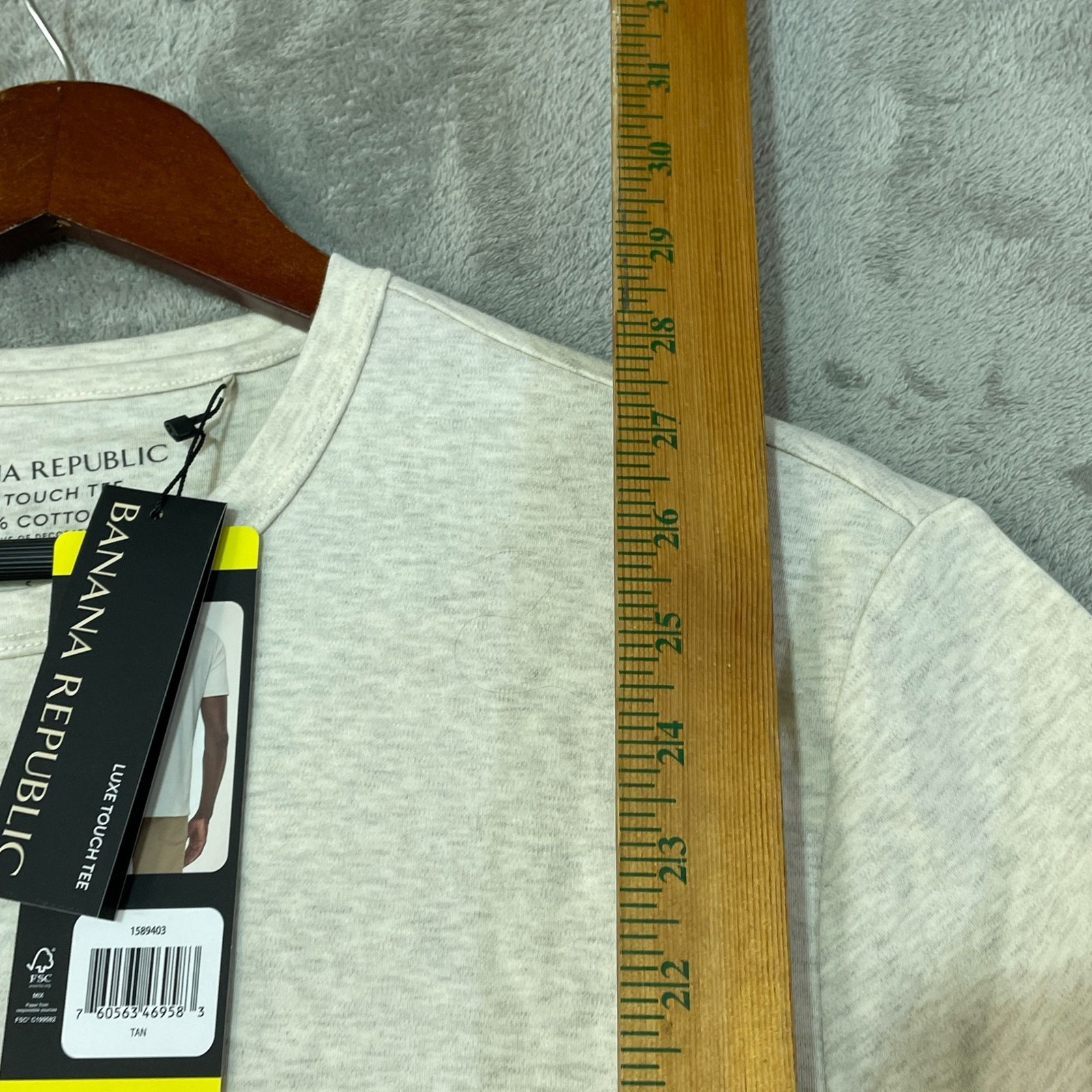 NWT Banana Republic Men’s S Luxe Touch Tee Tan 100% Cotton