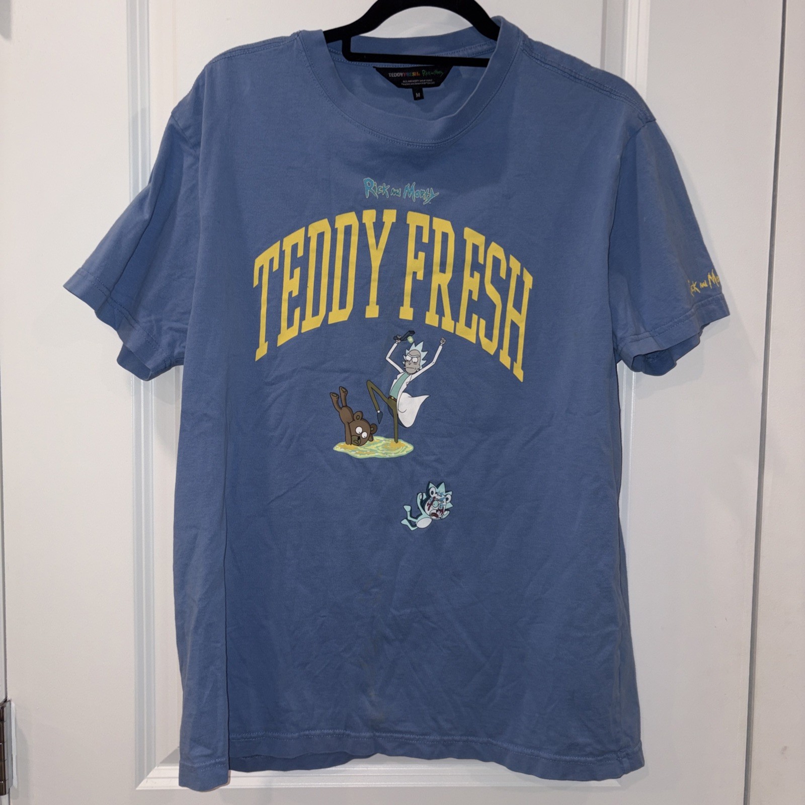 teddy fresh rick and morty T Shirt Size M