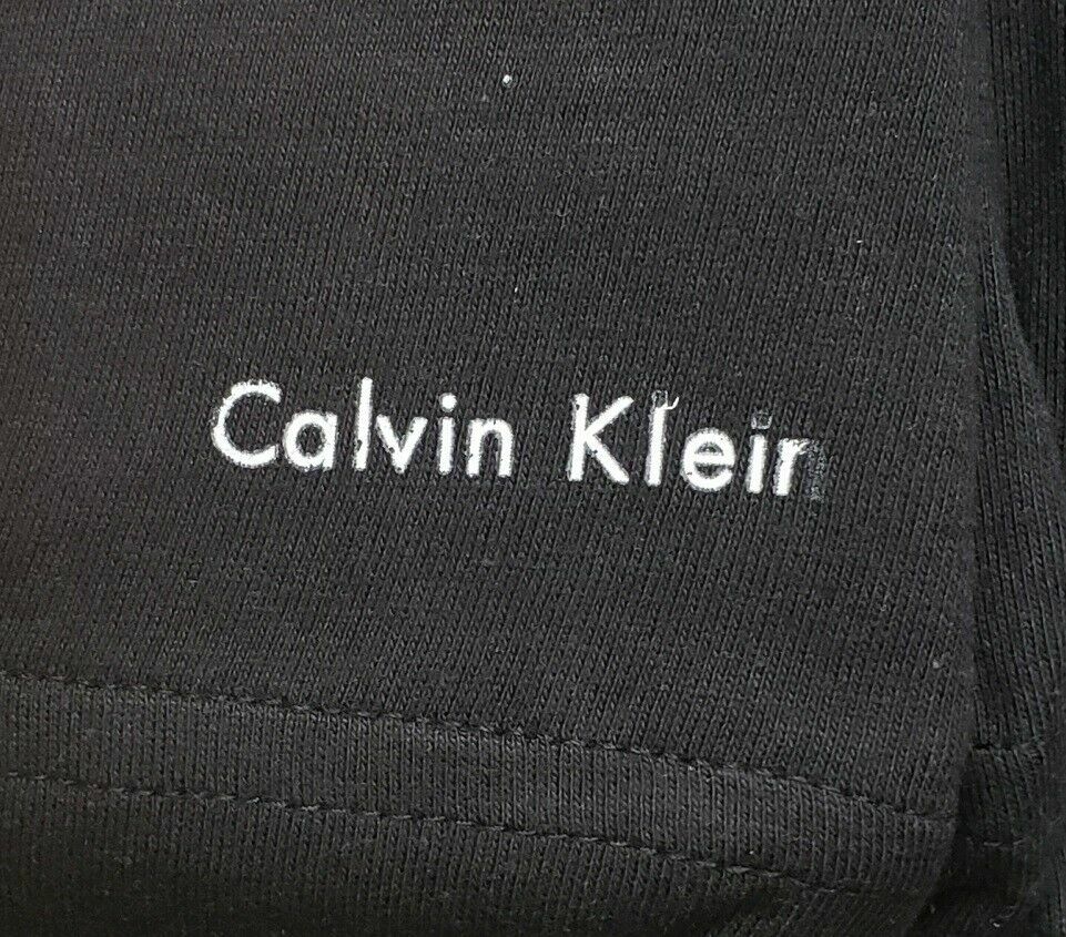 Calvin Klein Men’s T-Shirts V-Neck Undershirt, Classic Fit Tee Shirt, 3 Pack
