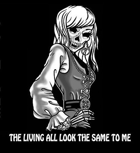 ALL LIVING LOOK SAME VAMPIRE BLOOD GIRL SKULL T-SHIRT