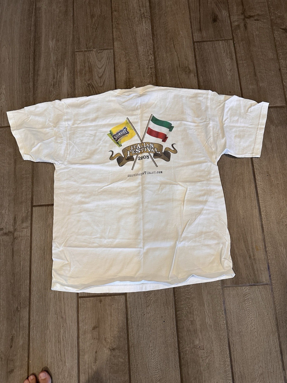 Showboat XL White Italian Festival Casino Graphic T-Shirt 00s