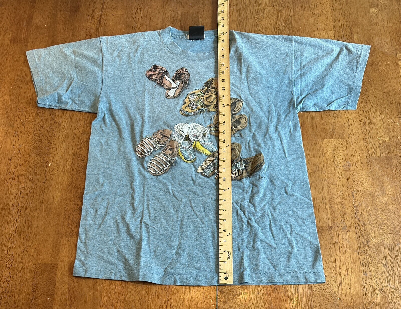 Vintage 90s Signal Sport T Shirt Large Single Stitch Shoes