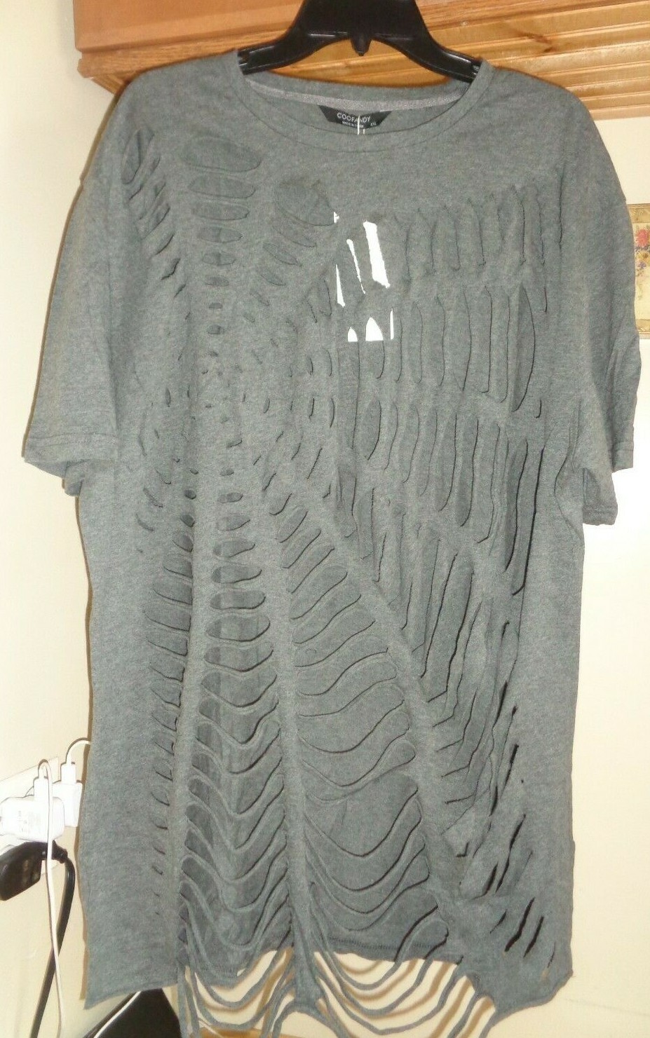 COOFANDY DARK GRAY FRONT ALL OVER CUT OUT CREW NECK T-SHIRT NWT XXL