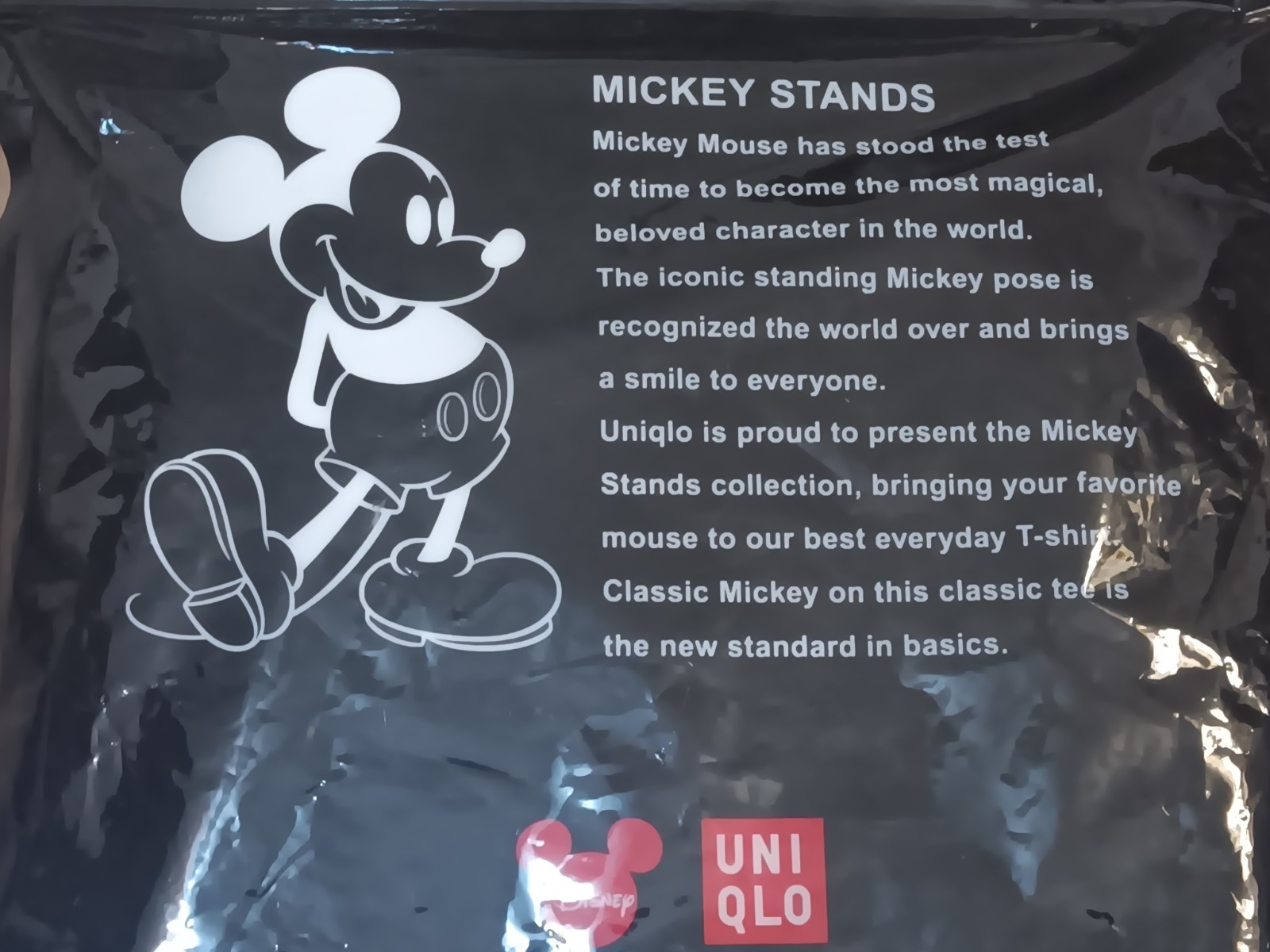 ” Mickey Stands ” Pocket Tee Mens Medium Sort Sleeve Shirt New Old Stock !