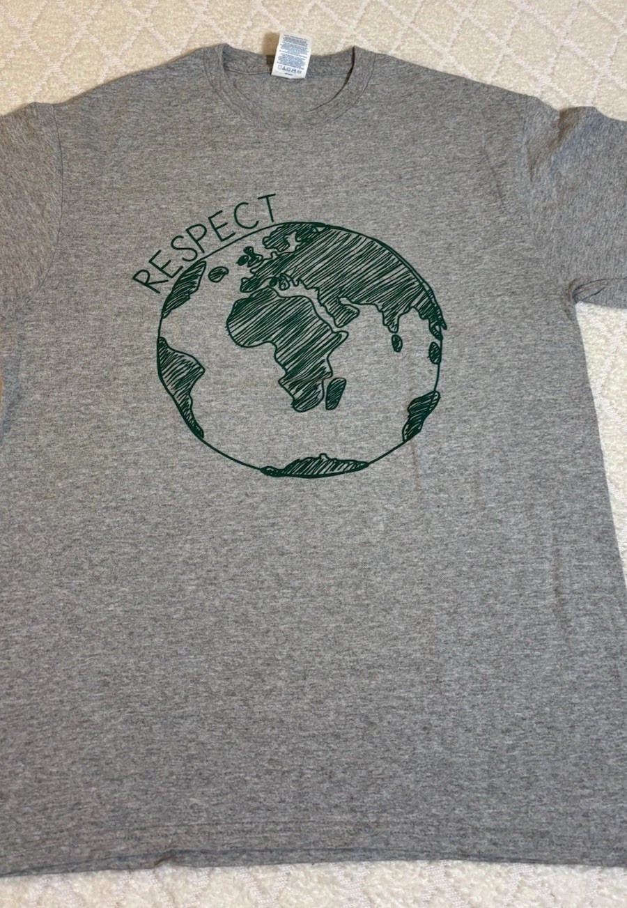 Vintage Y2K Respect The Planet Earth, World Gray Shirt Unisex Size Medium Delta