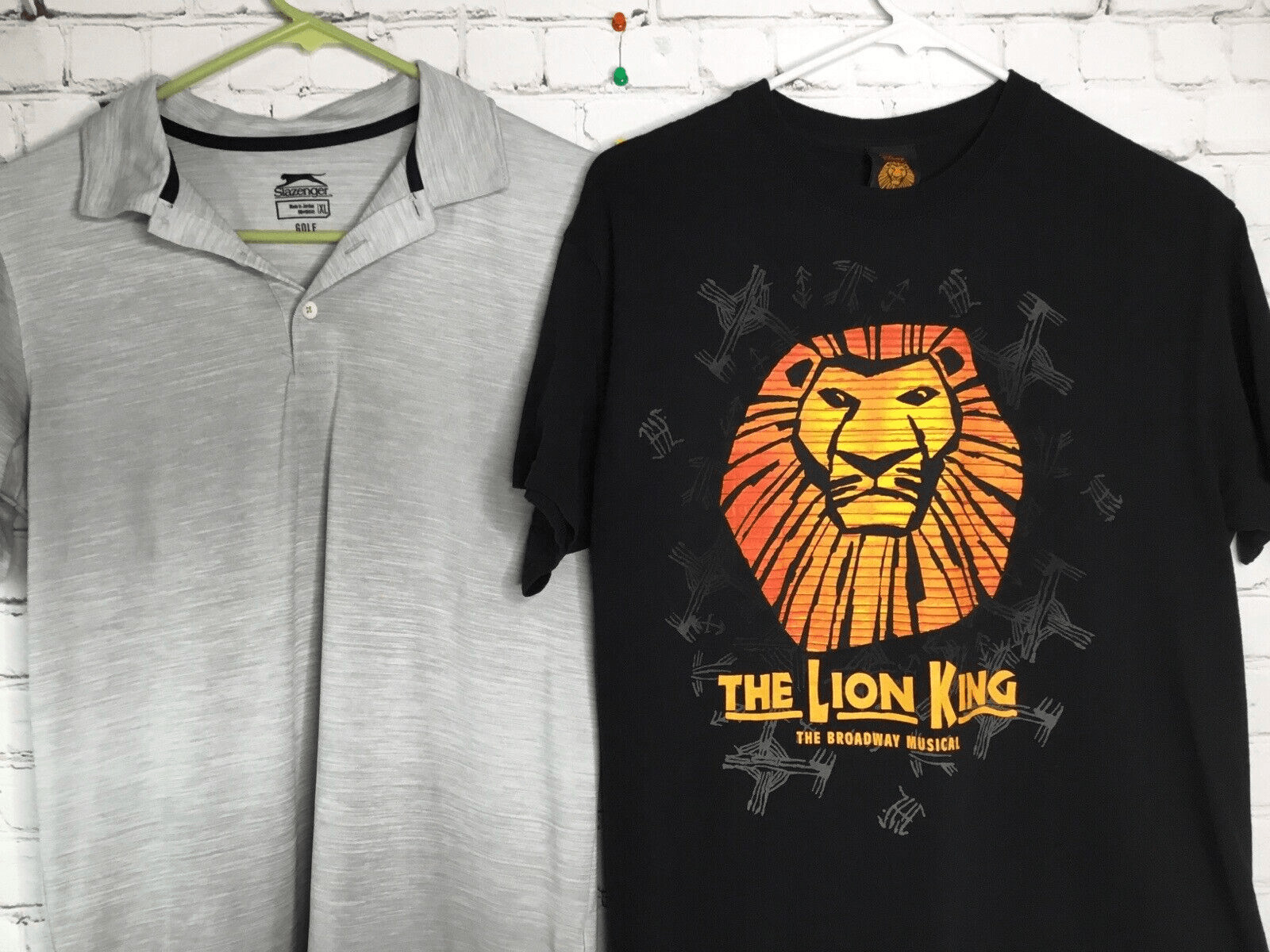 Slazenger Golf / Disney Lion King Men’s Lot Of 2 Gray/Black Polo/T Shirt Size XL