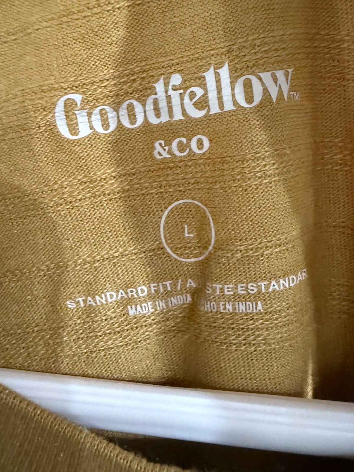 Goodfellow Co – Gold – Mens Short Sleeve T-Shirt – LARGE