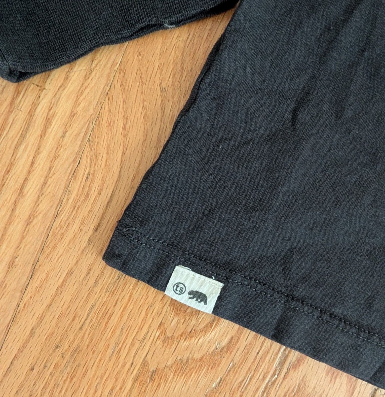 Taylor Stitch The Cotton Hemp Long Sleeve Tee in Charcoal Gray M 40