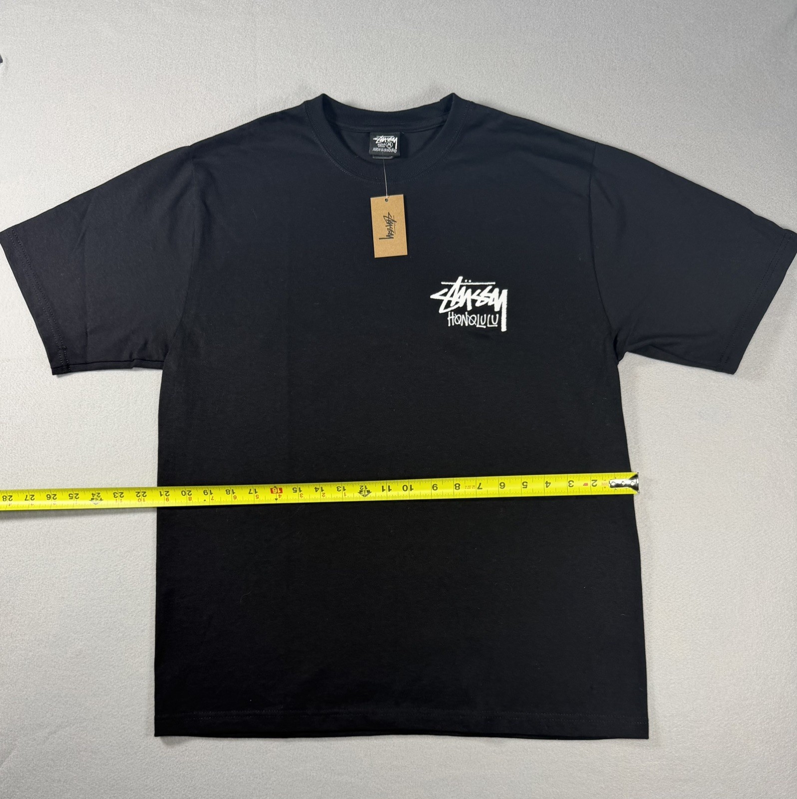 Brand New NWT STUSSY HONOLULU Hawaii Chapter Tee Shirt Limited Mens MEDIUM BLACK