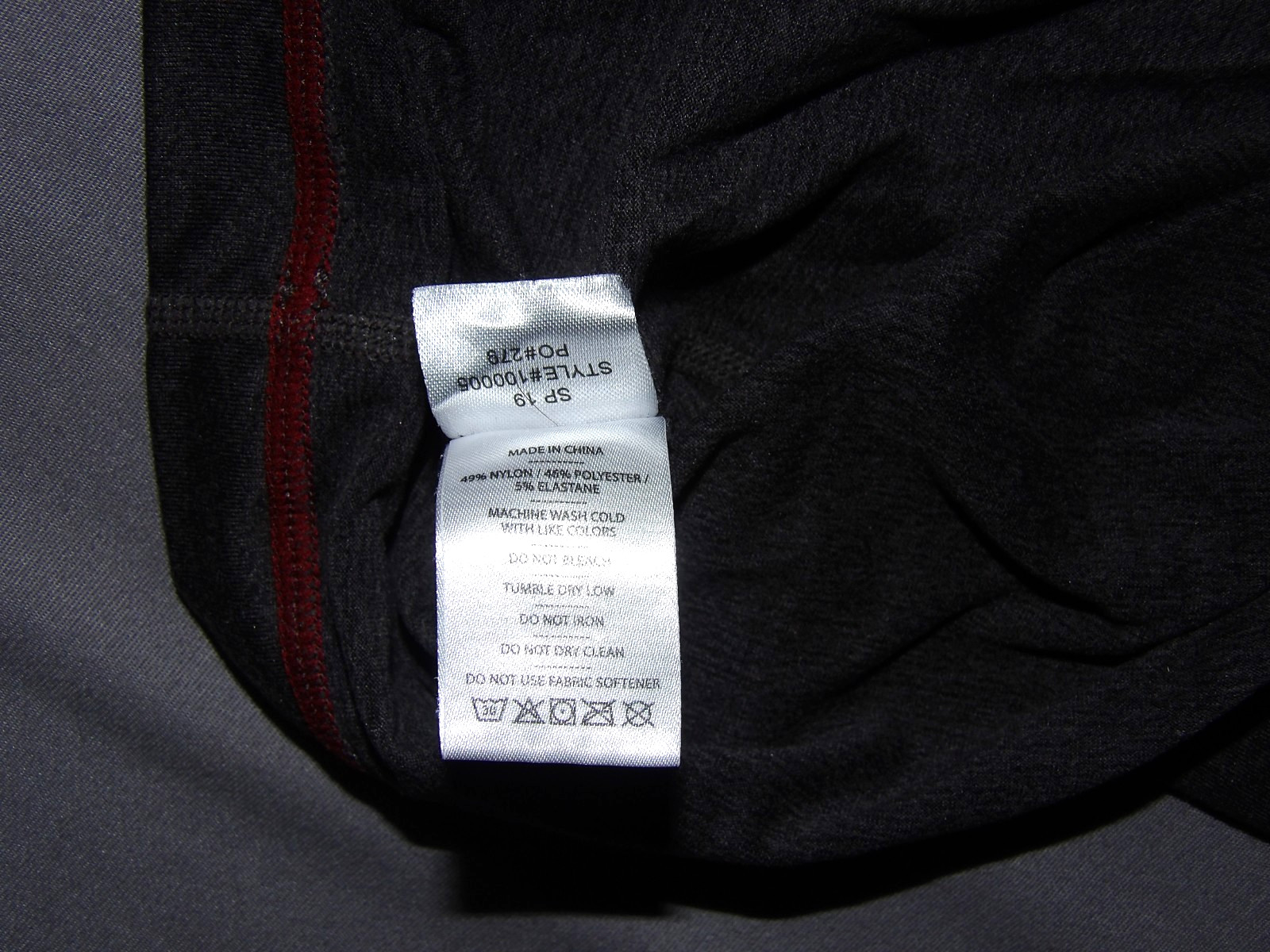 RHONE Long Sleeved Gray Light Weight Stretch Athletic T-Shirt Men’s Medium