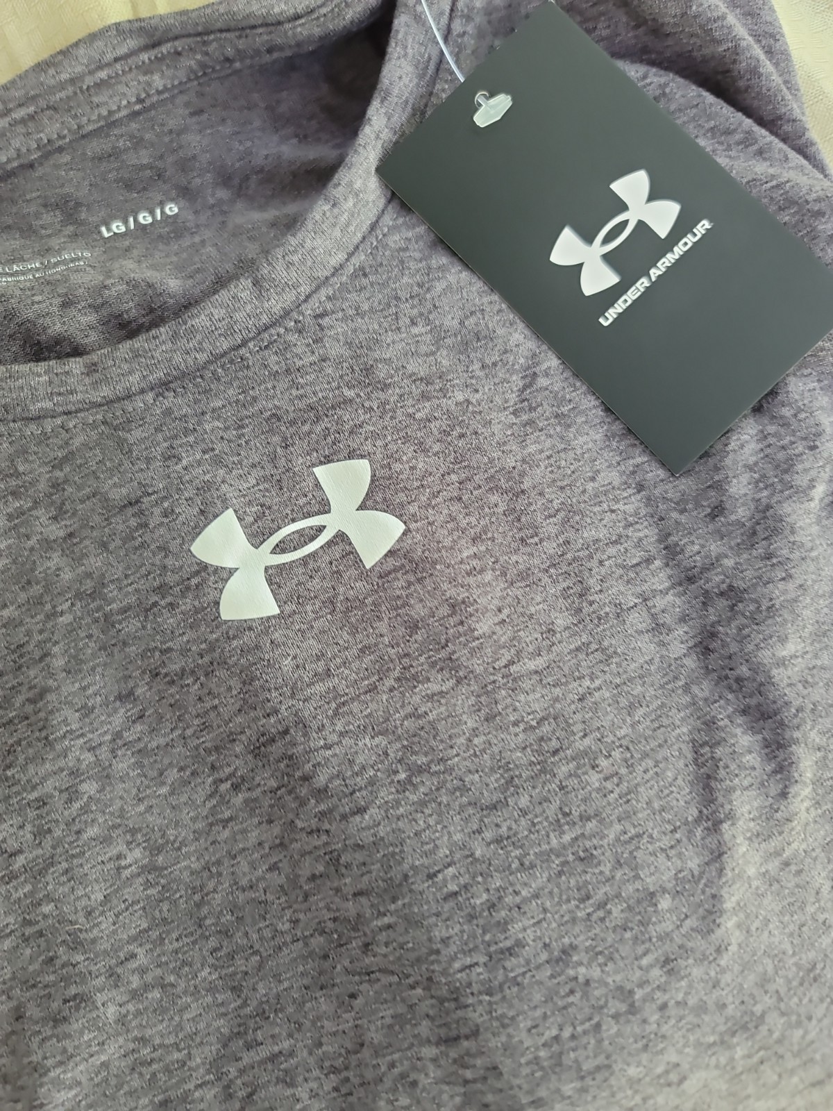NWT DARK GRAY LARGE Under Armour Men’s Locker 2.0 Short Sleeve Athletic Tee
