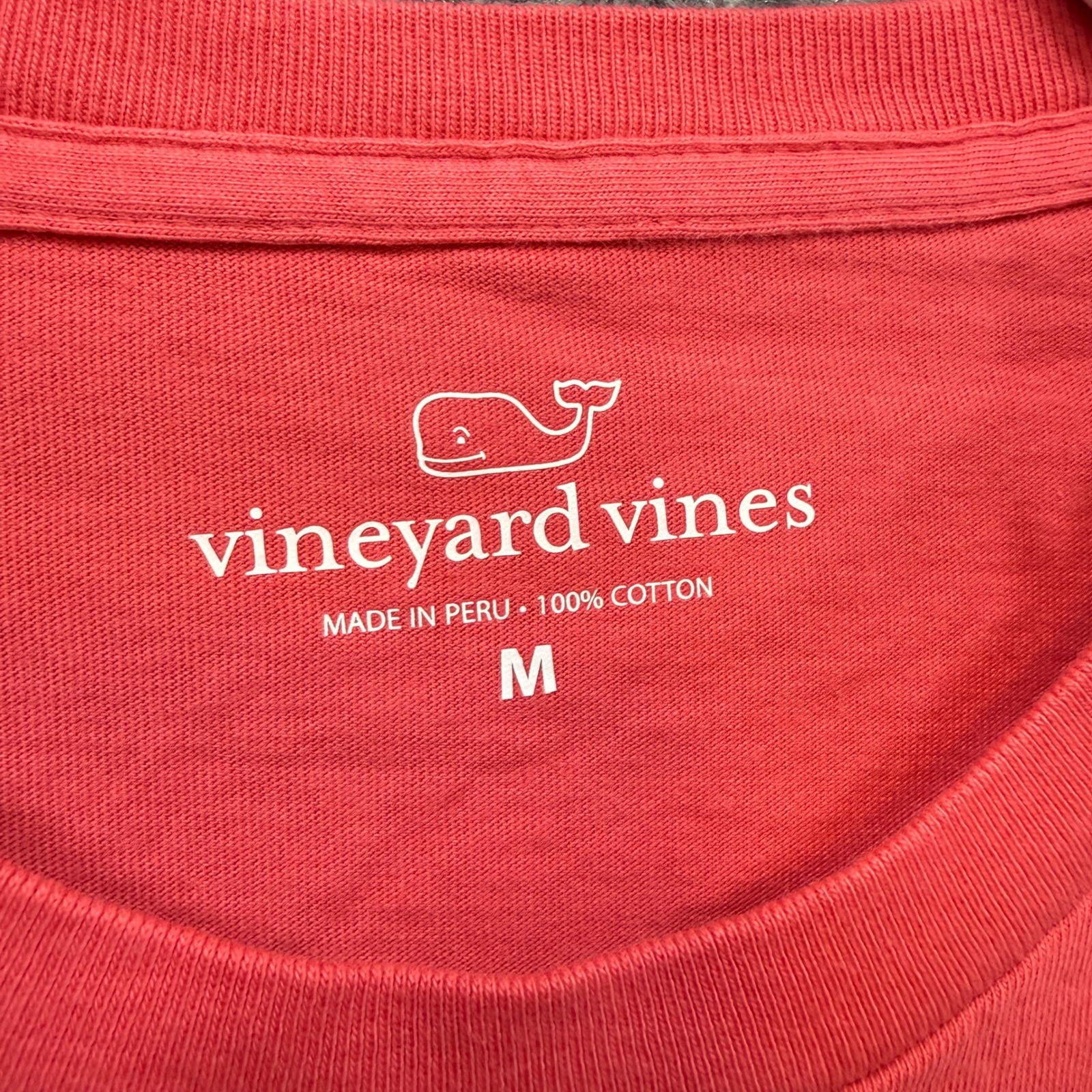 Vineyard Vines Pocket Tee Mens Medium Tshirt Red Solid Cotton Classic Preppy NEW