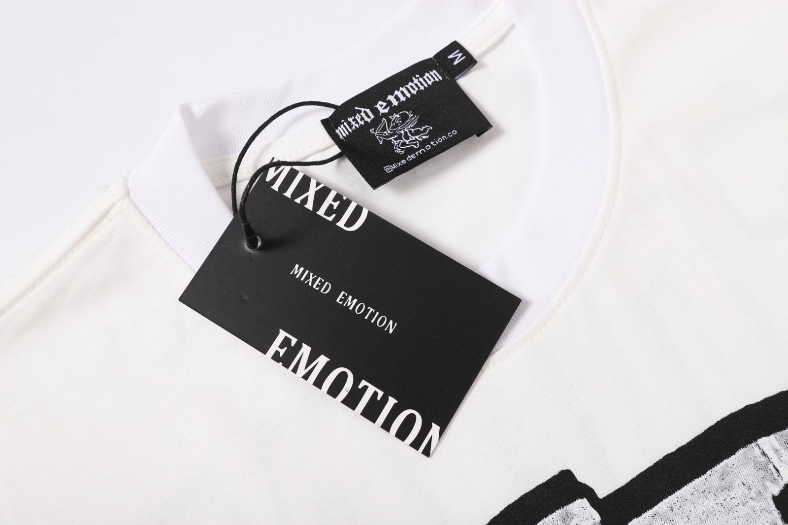 Mixed emotions tee shirt White S-M-L-XL