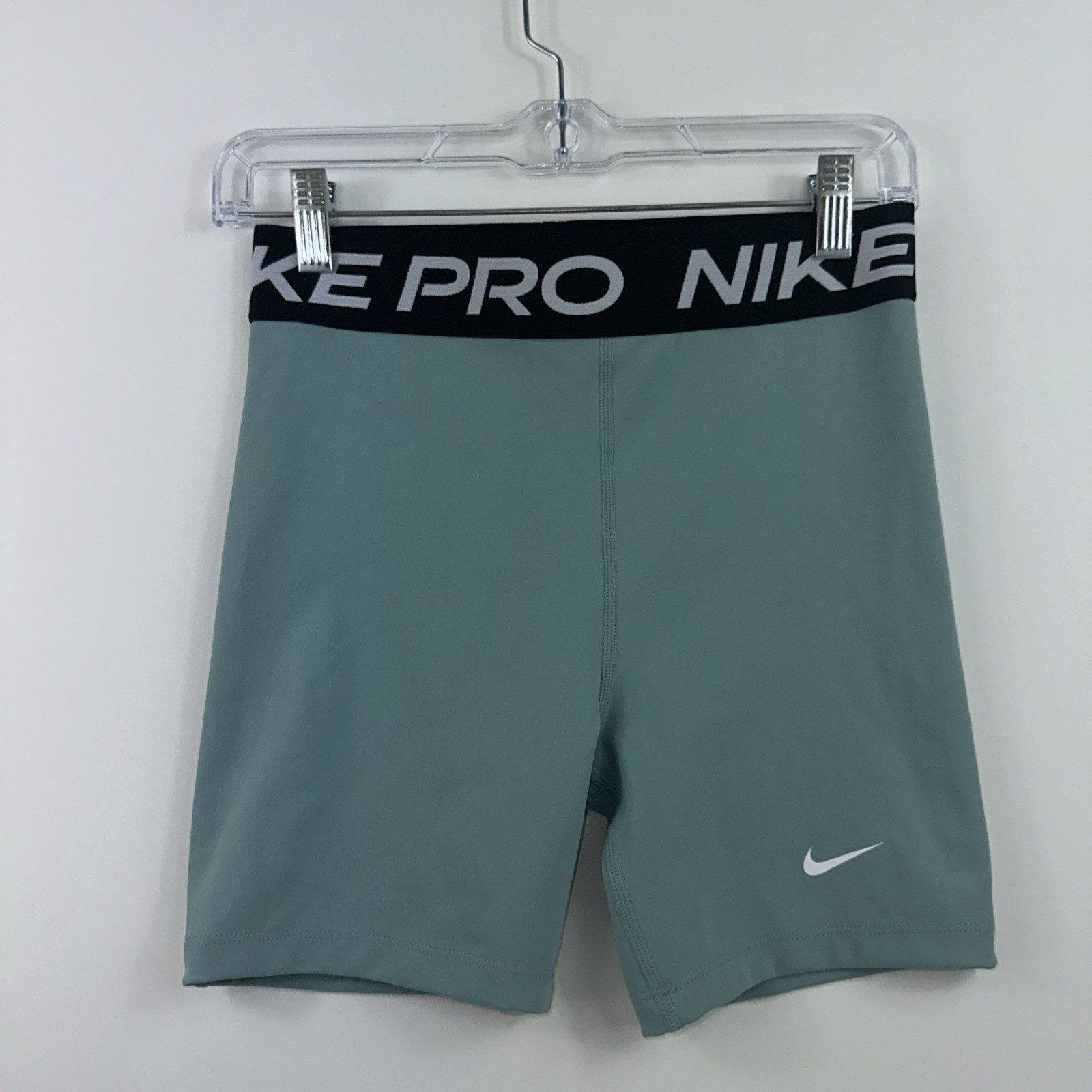 NWT Nike Pro Girls XL 3″ Cannon Dri-Fit Training Shorts $27 IF1713-017