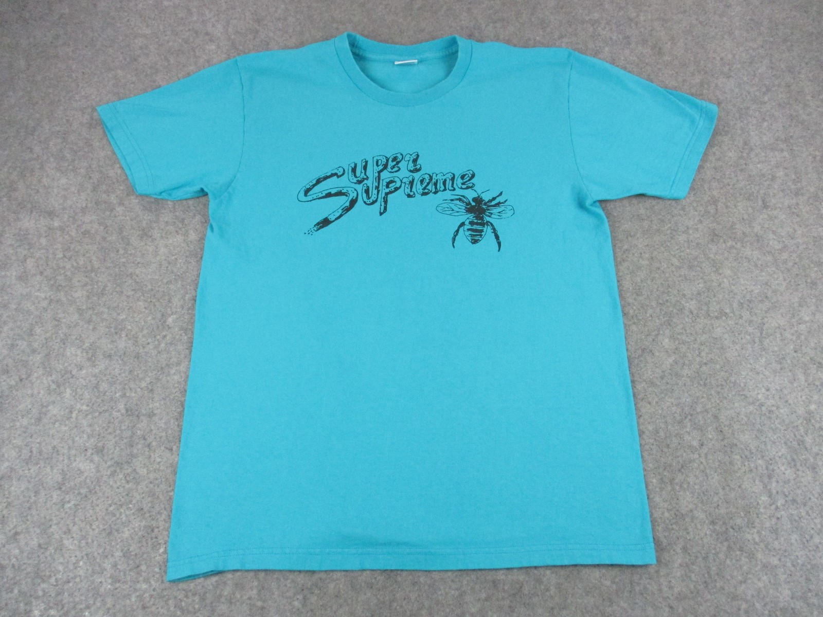 Supreme Shirt Mens Large Super Supreme Bee Graphic Limonious Designer USA