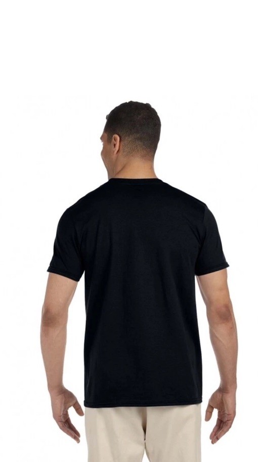 Unisex adult softstyle gildan G640 size Medium 100% cotton