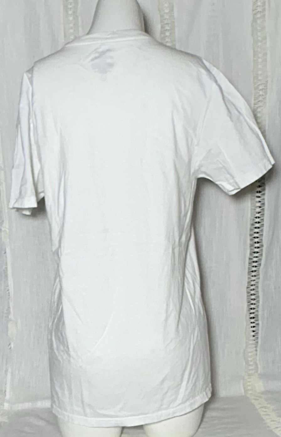 Good fellow White V Neck Size Medium Shirt