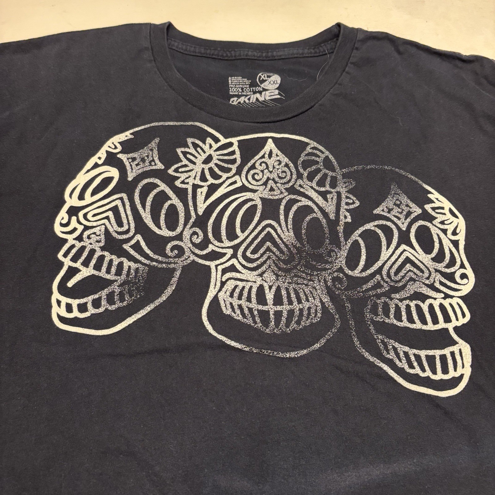 Skull Calacas Dakine black T-shirt, size XL Day of the dead Made in Mexico 🇲🇽