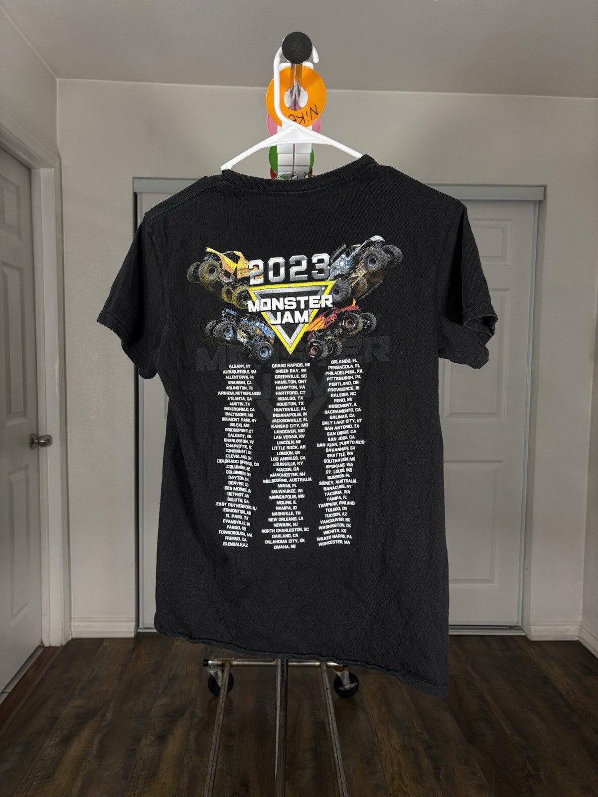 Delta Pro Weight Monster Jam 2023 Graphic Men’s Black T-Shirt Size S