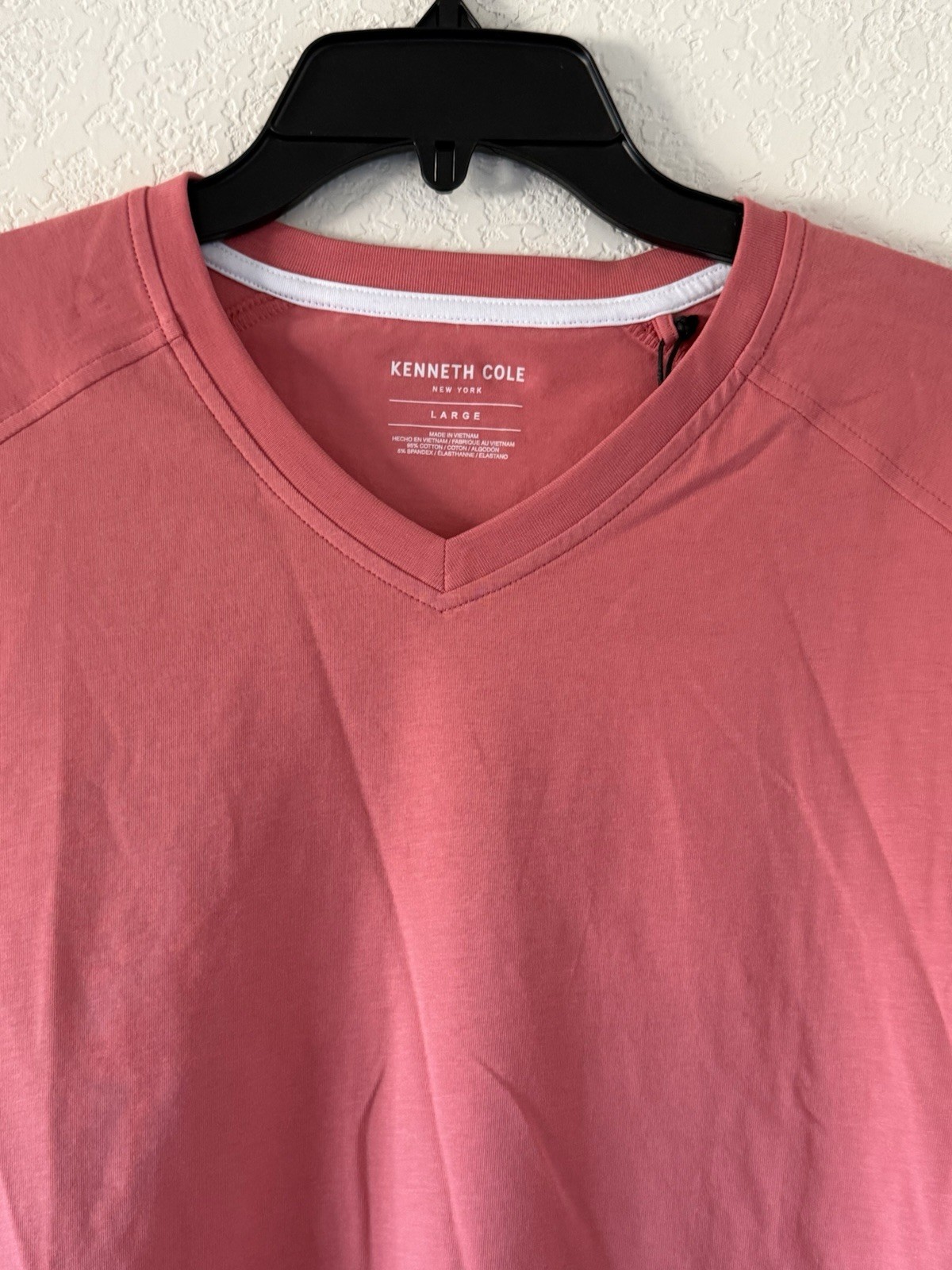 Kenneth Cole Large Knit V-Neck T-Shirt Vintage Rose Soft $49