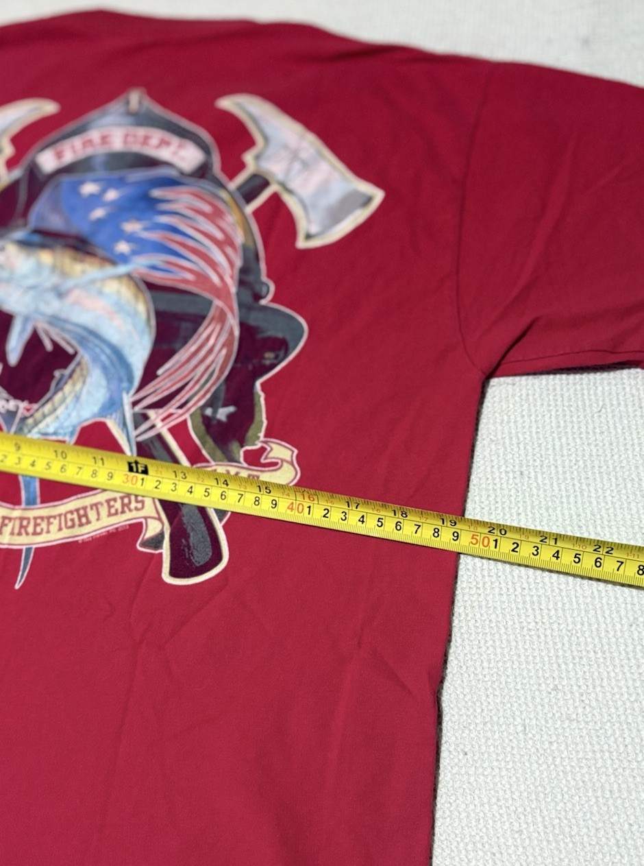 Guy Harvey BlueWater Firefighter Fire Department Swordfish Pocket T Shirt Size M
