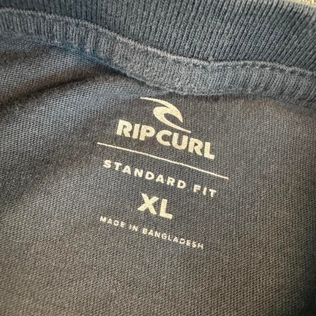 Rip Curl navy/black surf tee.