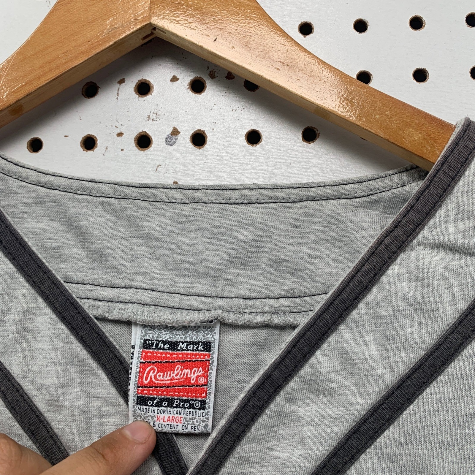 Vintage Rawlings Peanuts Baseball Jersey Mens XL Grey 90s Snoopy Charlie Brown