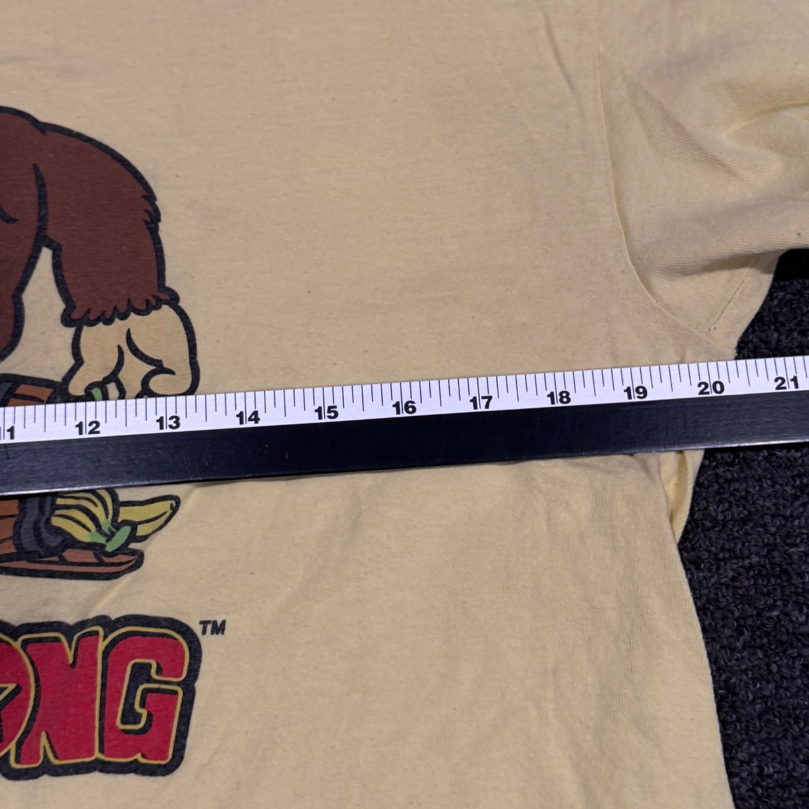 Donkey Kong T Shirt yellow size L Nintendo Flashback