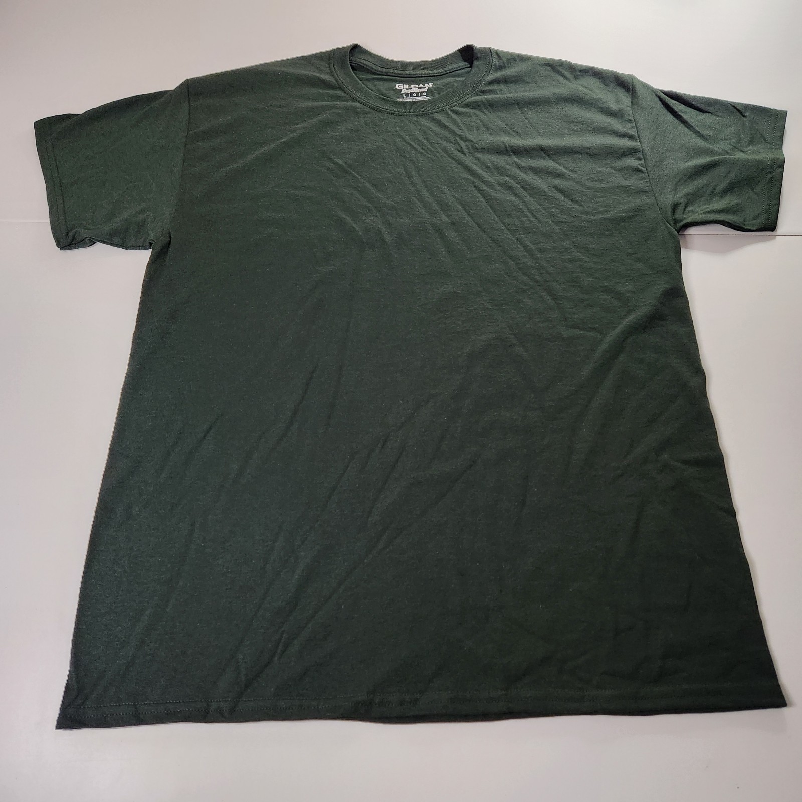 Gildan DryBlend Men’s Large Short Sleeve Crew Neck T-Shirt Dark Green 50/50 NWOT