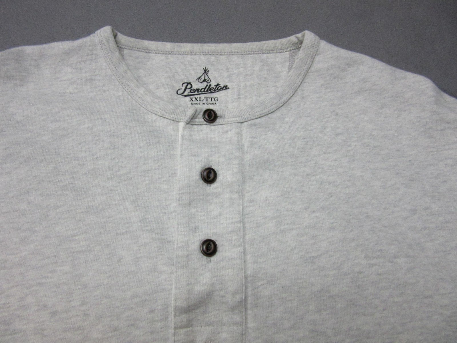 Pendleton Henley Shirt Mens 2XL Gray Long Sleeve 3 Button Knit Casual