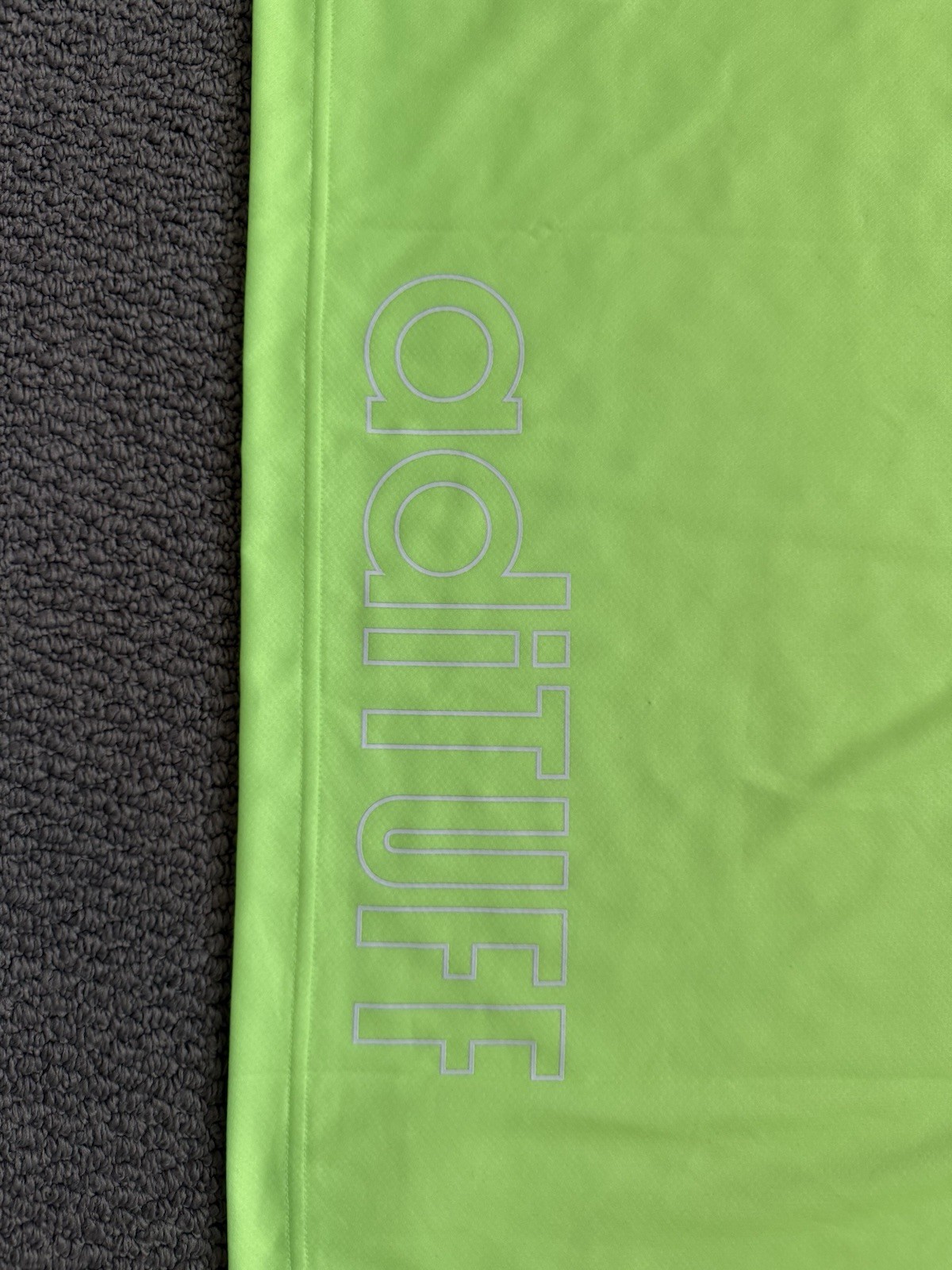 New ADIDAS Originals Nuwave 90’s Jersey Signal Green KD4853 Size L