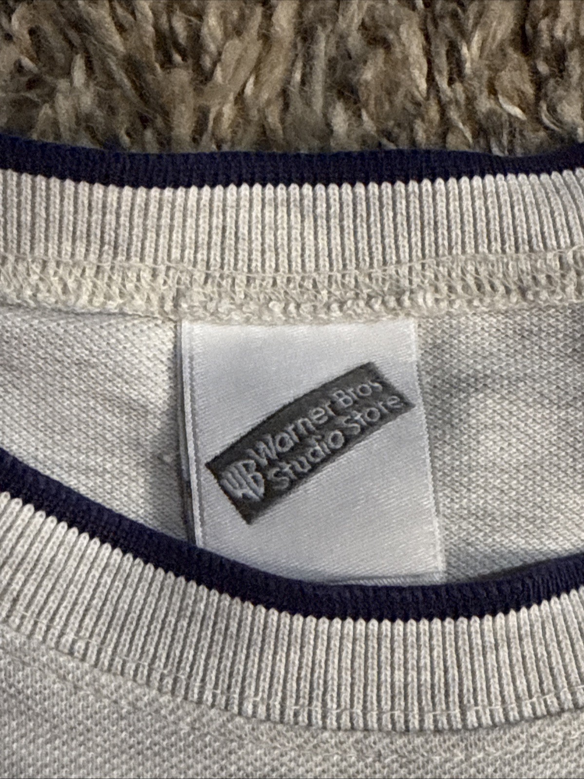 VTG 2000 Warner Bros Store Embroidered “So Many Channels Little Time” 3XL Shirt