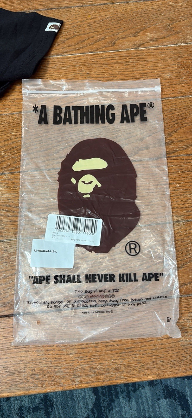 A Bathing Ape BAPE Men’s Black Graphic Logo Crew Neck Short Sleeve T-Shirt L