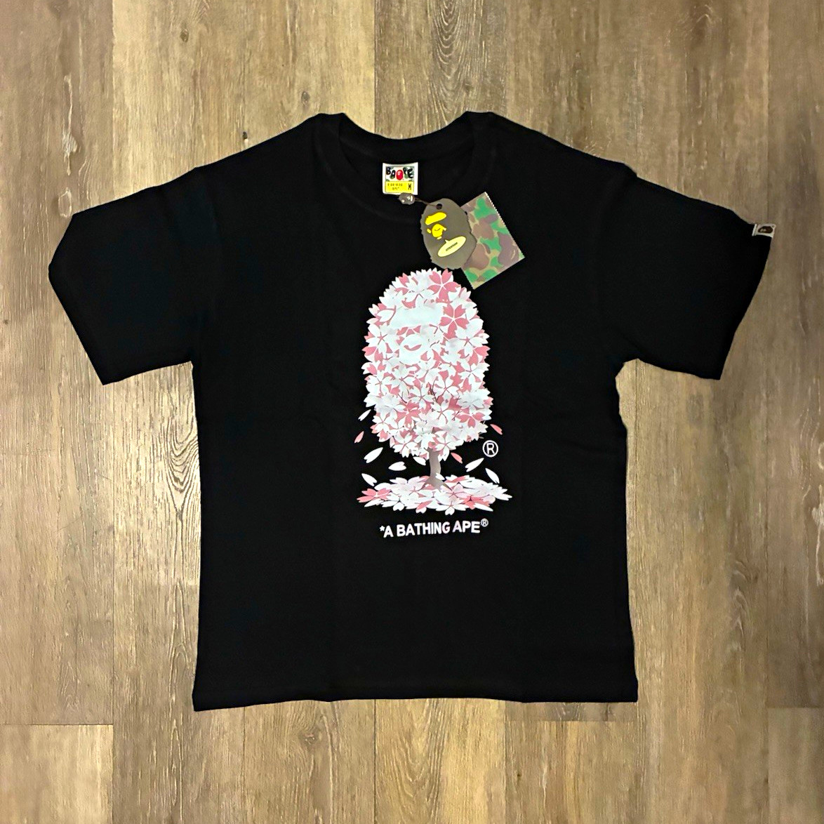 A Bathing Ape BAPE Black Cherry Blossom Tree Graphic T-Shirt L Crew Neck