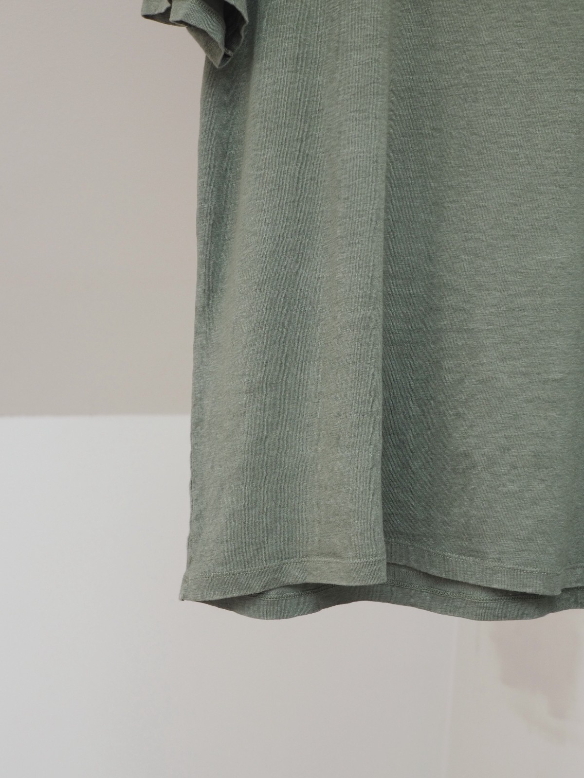 Wool & Co Men’s Khaki Green Linen Solid Tee Shirt Size L Made in Italy